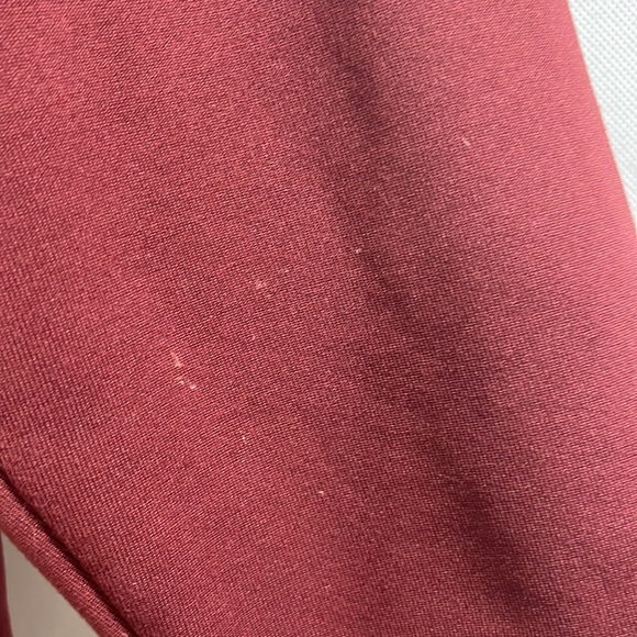 Patagonia Burgundy 1/2 Zip Pullover Size Large - Picture 8 of 8